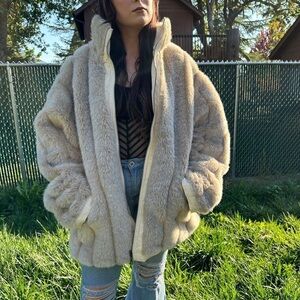 Women's Cream Faux Fur Coat Reversible Waterproof Size Large